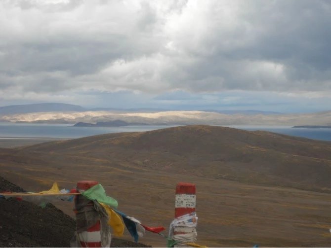 女孩独自一个人去旅游的心理,独自一人去西藏在哪里最好