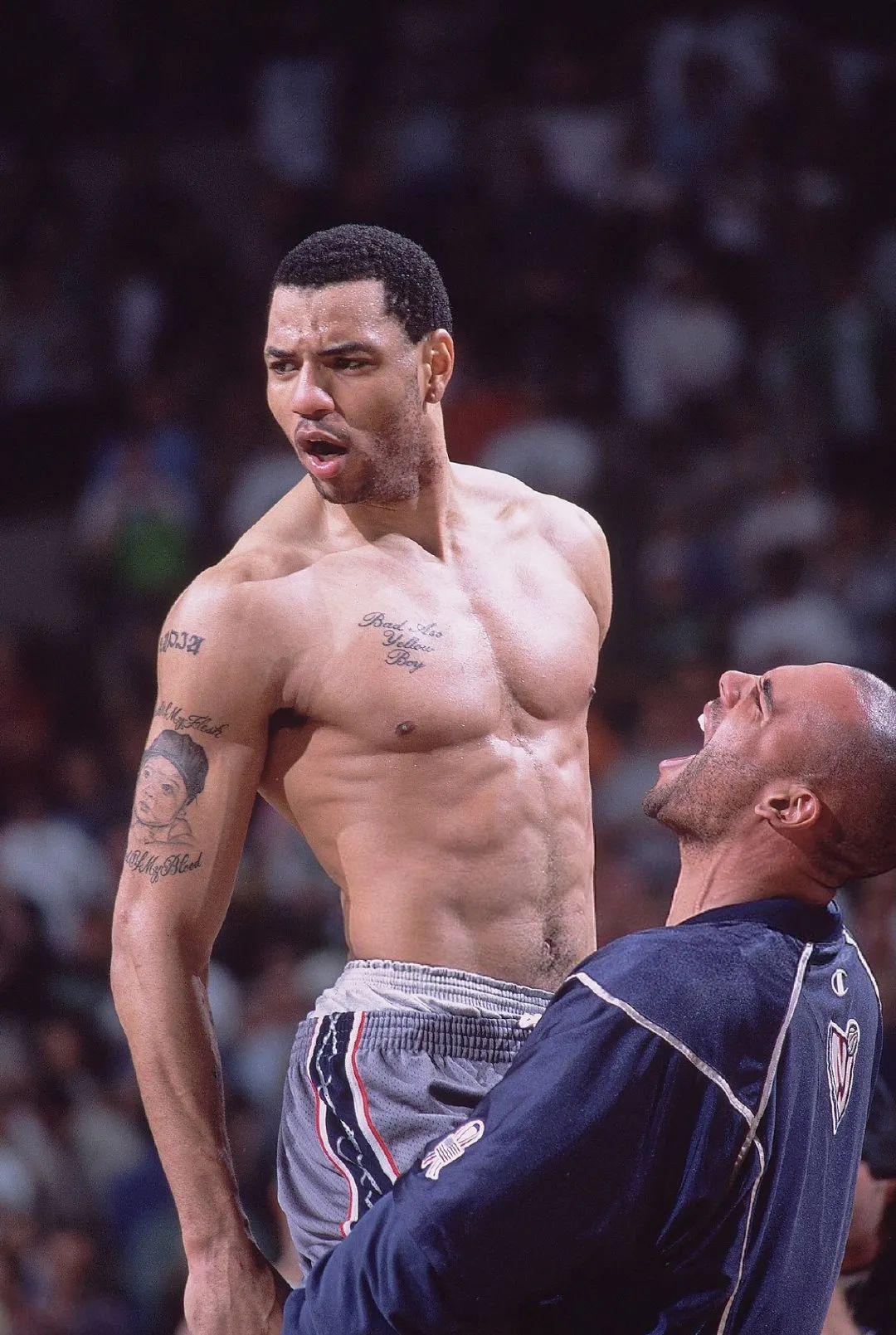 肯扬马丁23岁为何能当状元,邓肯盖帽肯扬马丁