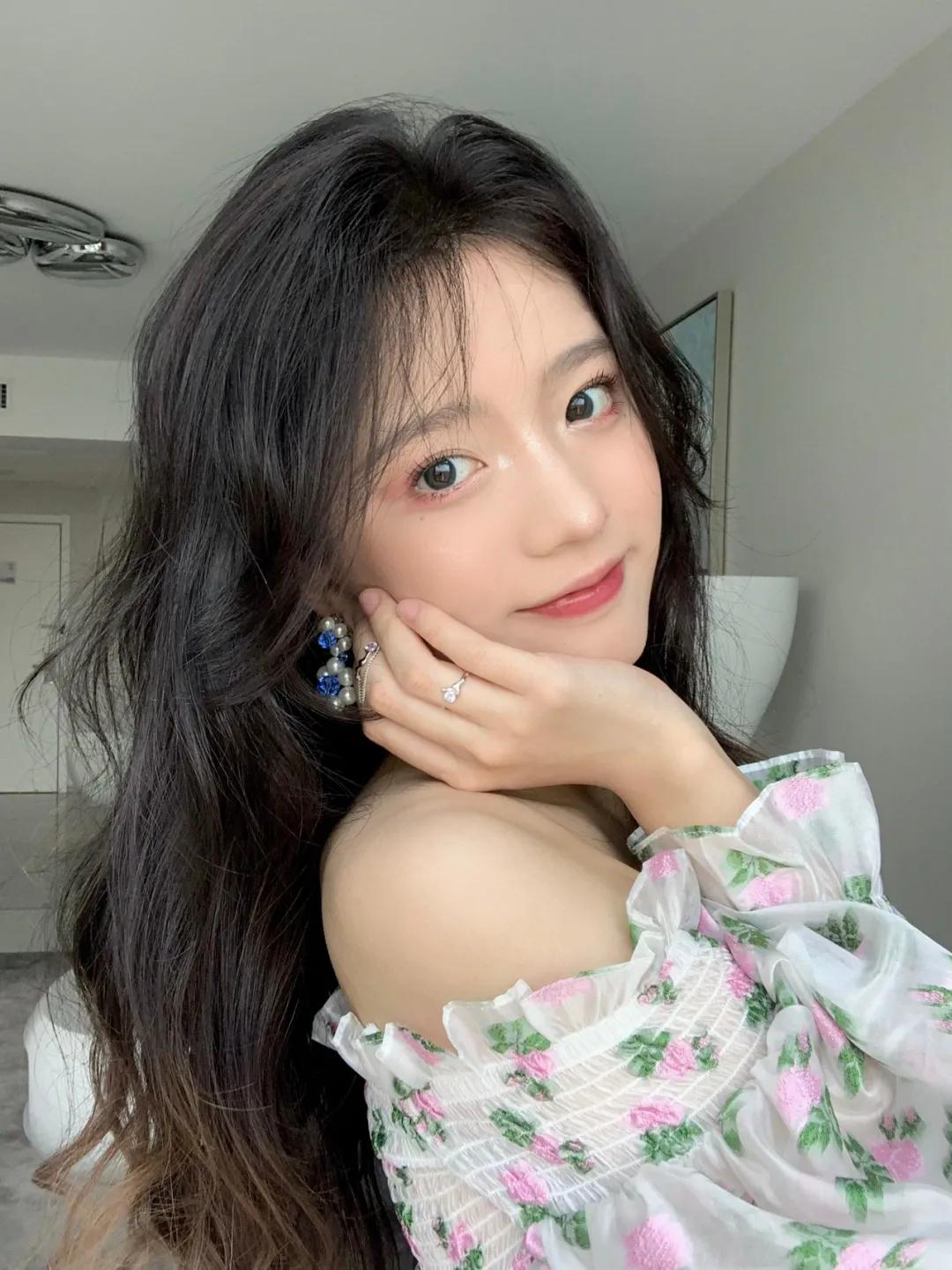 女人变美靠发型,变美烫发型