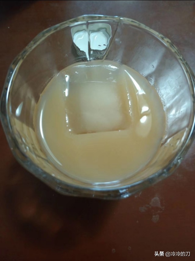 2种学费酒，千万别上当了，全是酒精加香精：梅乃宿和缇欧佩佩