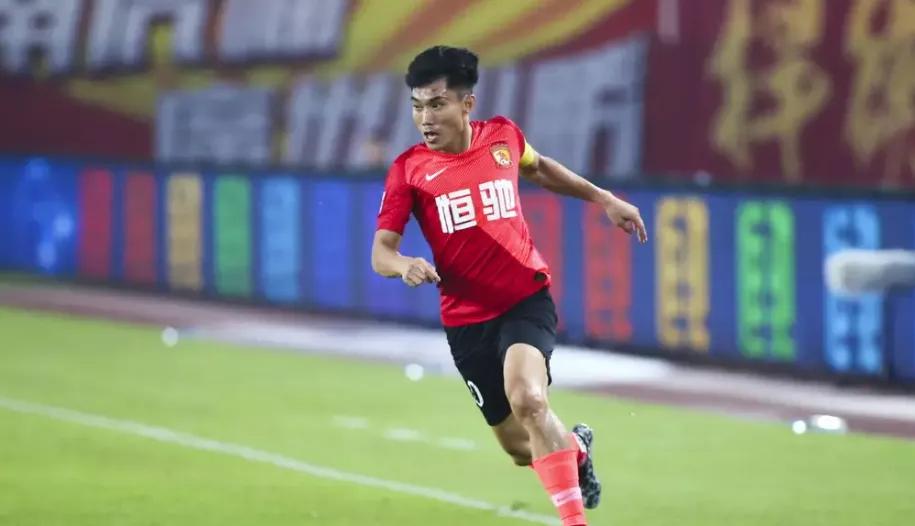 恒大郑智任命公示,广州恒大主教练郑智出战