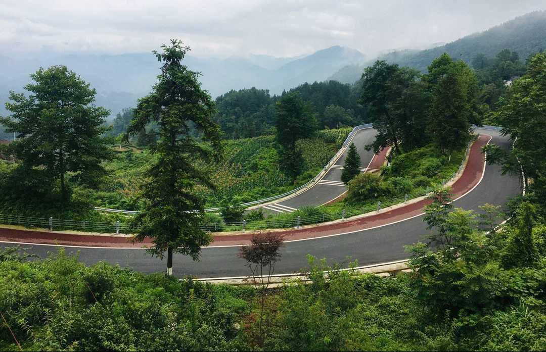 更年期女人要补气血吗,更年期女性要更加注意皮肤问题