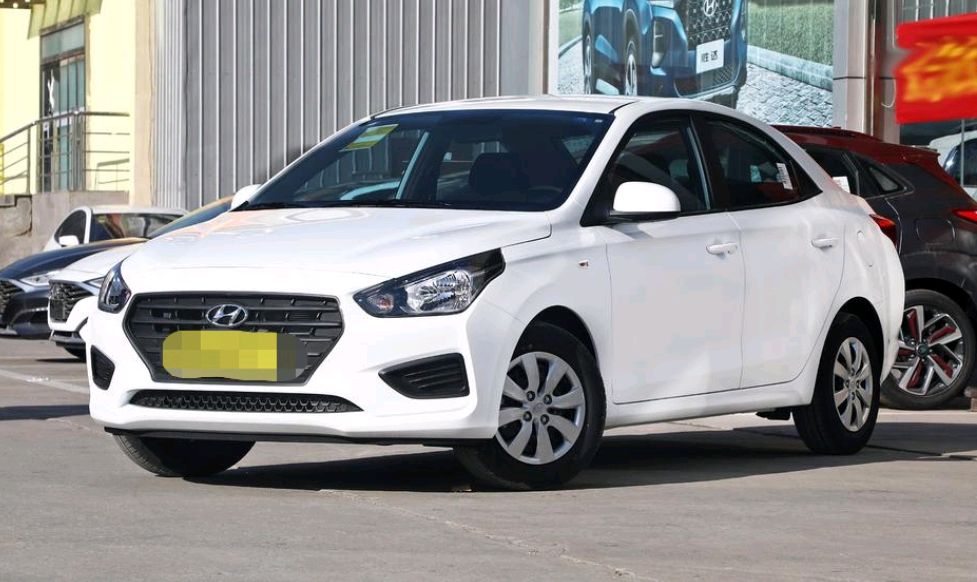 18款瑞纳手动挡车的优缺点,8万公里手动挡瑞纳