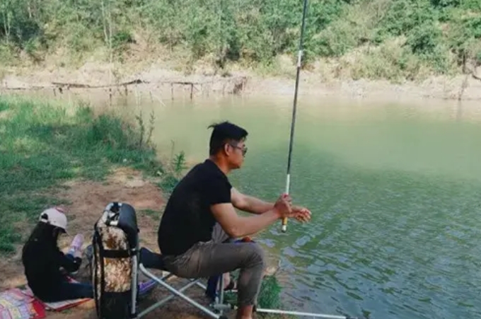 水一肥，我就只用这钓法，百用百灵，知道的人绝非泛泛之辈
