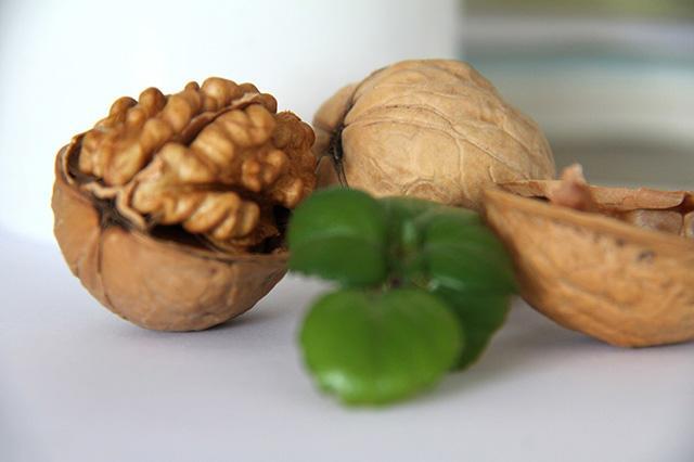 银屑病打生物制剂皮肤痒怎么办,银屑病消退期长小红点还特别痒