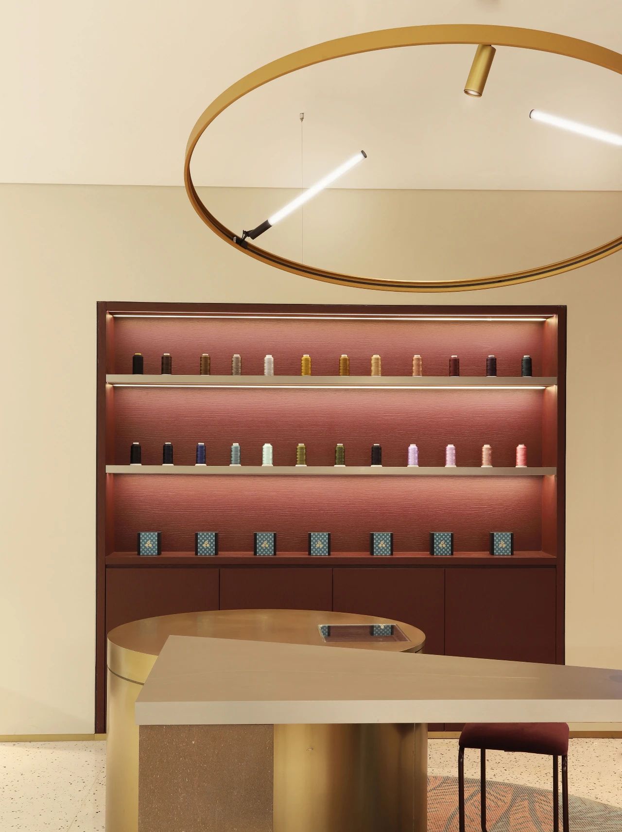 八荒设计：品真阁北京概念旗舰店阐释东西融合的诗意之美