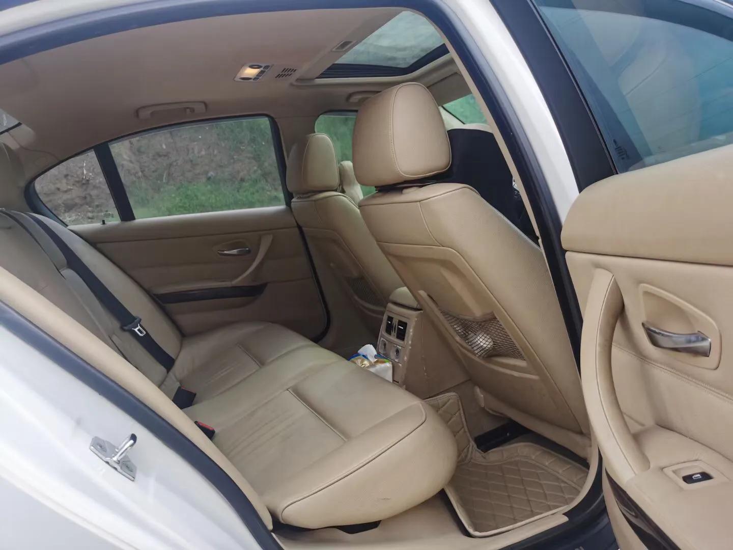 3万多块钱的宝马是什么车,十几年的宝马值不值得入手