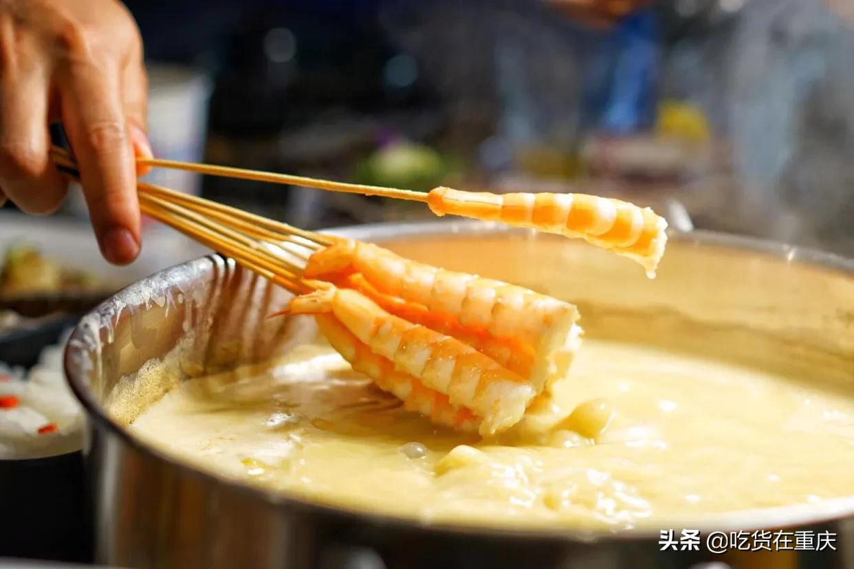 夏季吃港式花胶鸡,从没吃过港式花胶鸡今天尝尝鲜