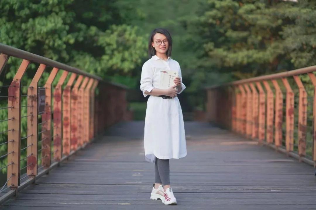 把学生当孩子，家长当战友，成都天立教师赵婧让所有孩子向阳而生