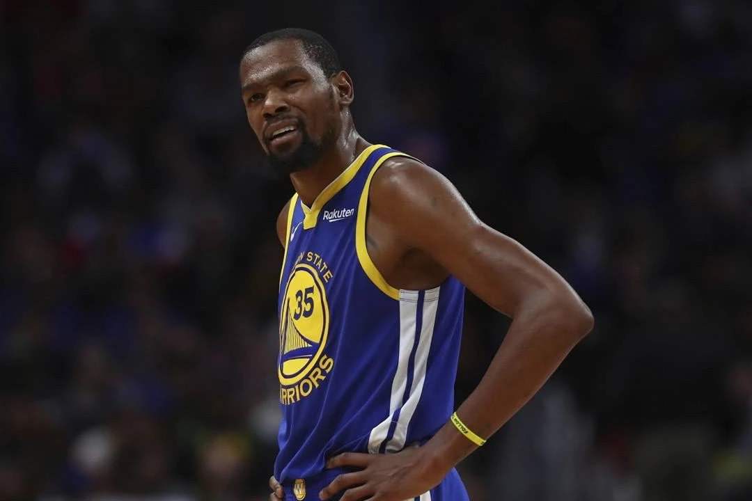 球员评价威尔胜和斯伯丁,篮球选威尔胜还是斯伯丁