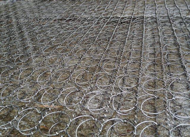 床垫选弹簧的还是椰棕的,sweetnight独立弹簧床垫椰棕进口