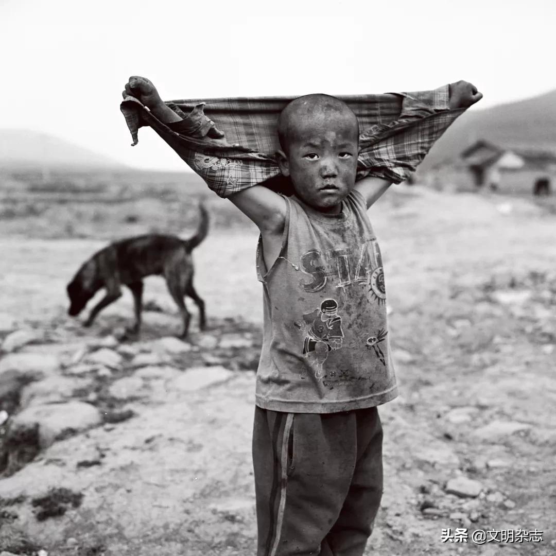 荒诞而无法预测的影像人生:他的思想高过了山