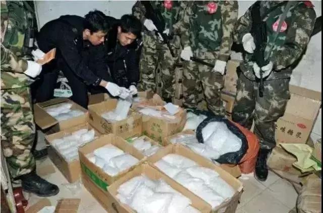 桂林毒枭伏法,经典传奇毒枭之王伏法记