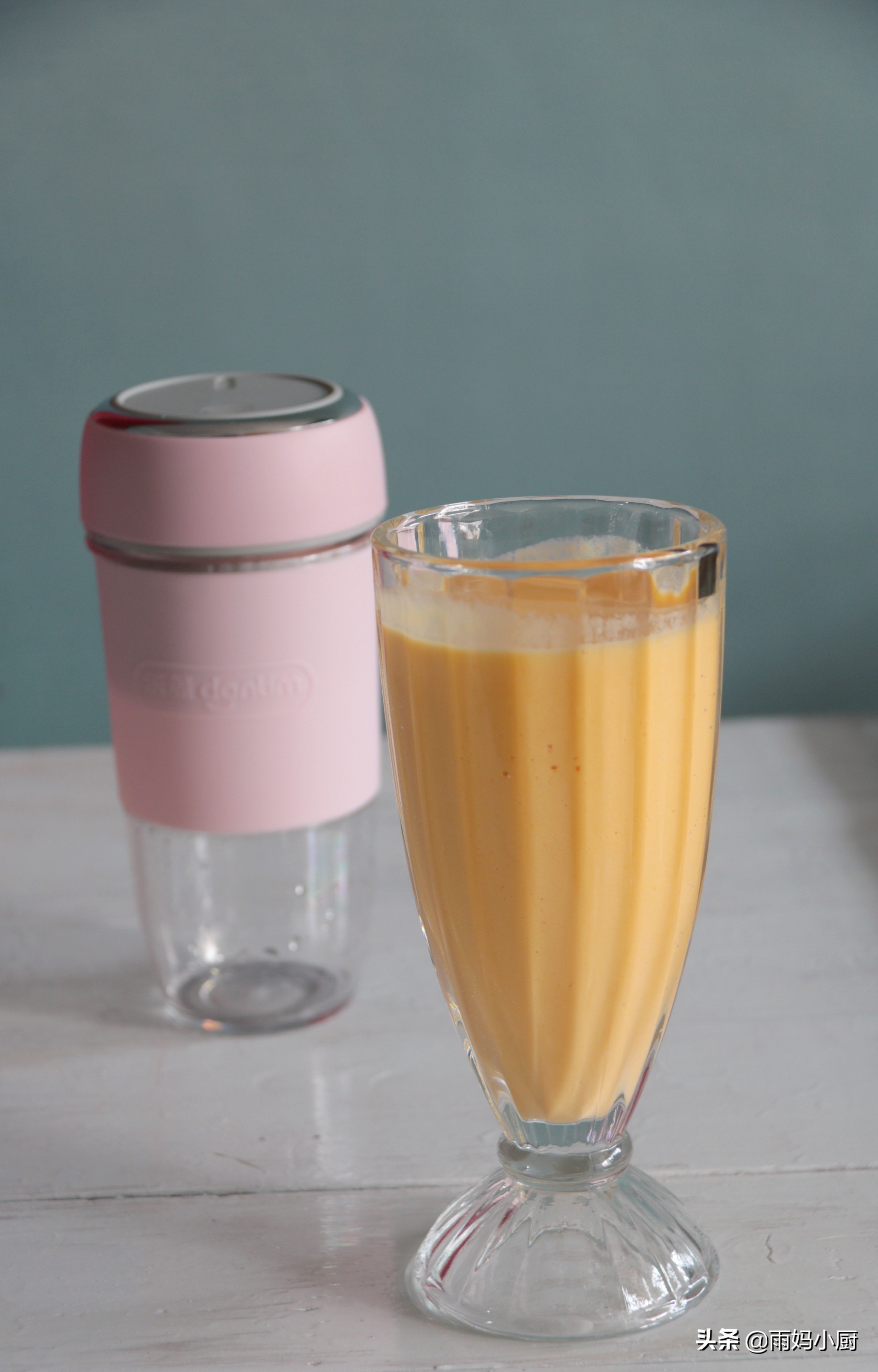 自制水果奶昔的家常做法,简单自制水果奶昔减肥法视频