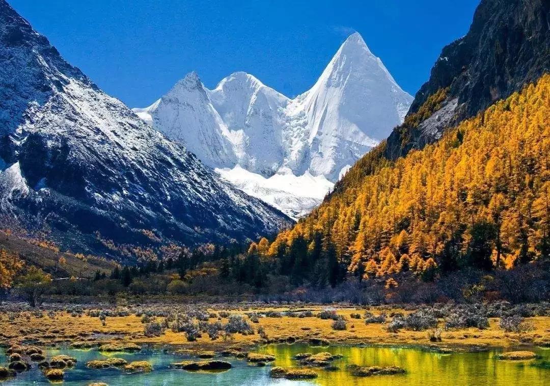 国庆旅游稻城亚丁自驾游最佳路线,国庆川西稻城亚丁风景区一日游