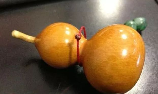 文玩葫芦瘪了怎么回事,文玩葫芦发霉了