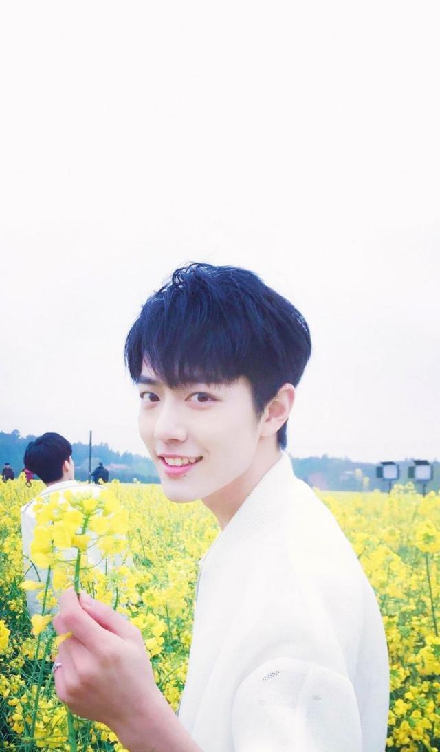 助力新人粉丝破10000话题,肖战活粉数据统计