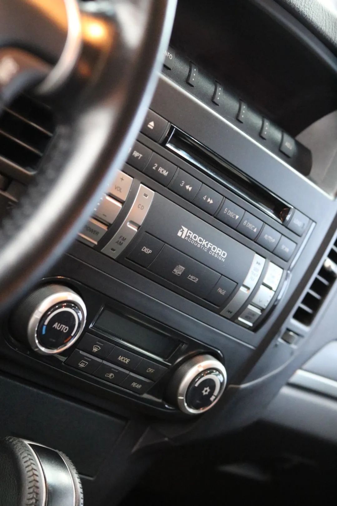 老车翻新修复三菱帕杰罗v97,帕杰罗v97整车整备翻新长视频