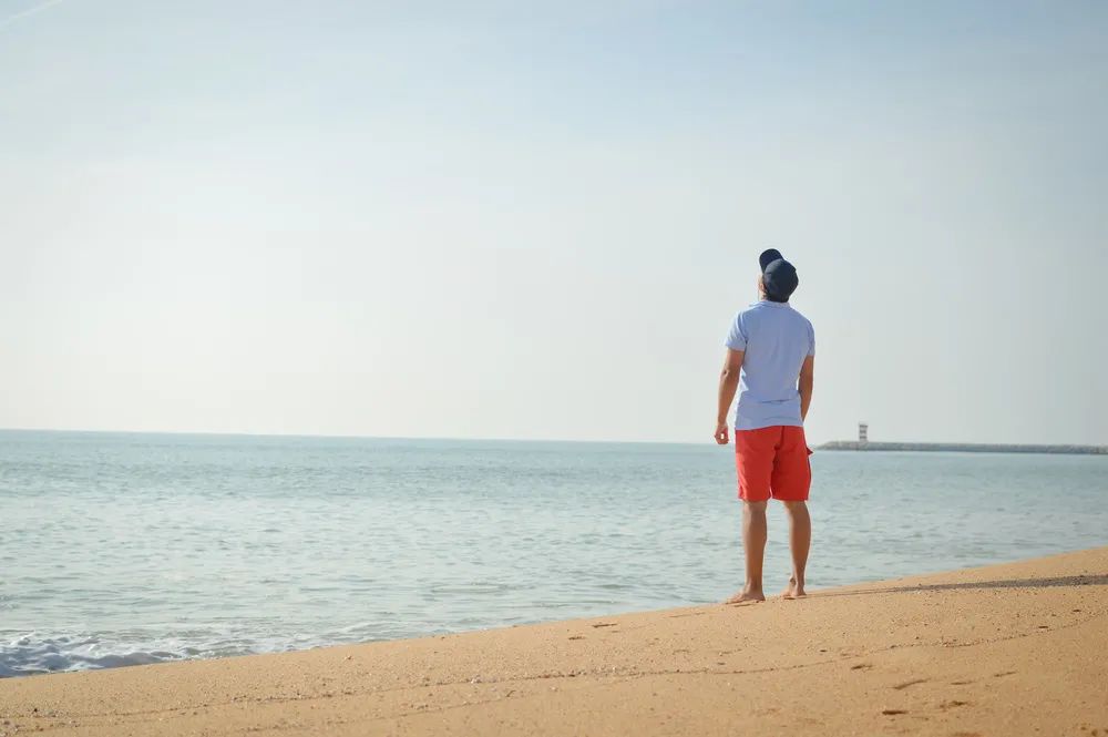 庸者争对错,高手讲利益,智者论格局