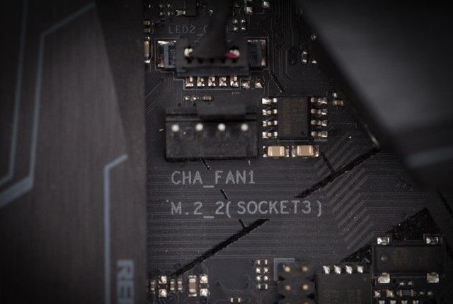 电脑组装硬盘线怎么接,电脑组装线怎么插