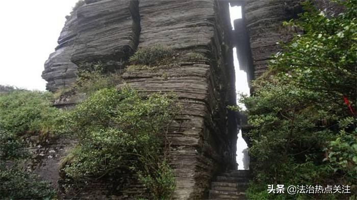 金庸笔下的华山,金庸群侠传华山思过崖怎么走