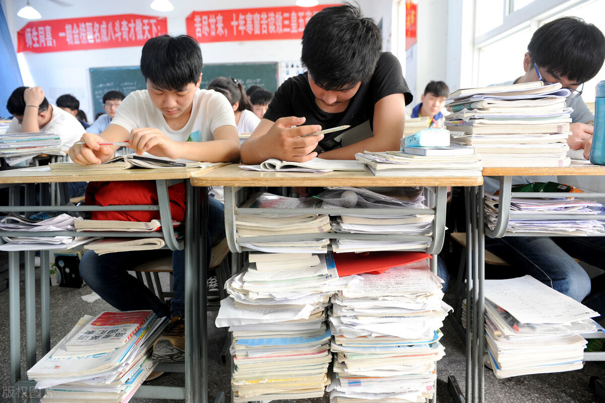 湘潭大学实力颇为强劲，部分学科建设水平较高，值得报考