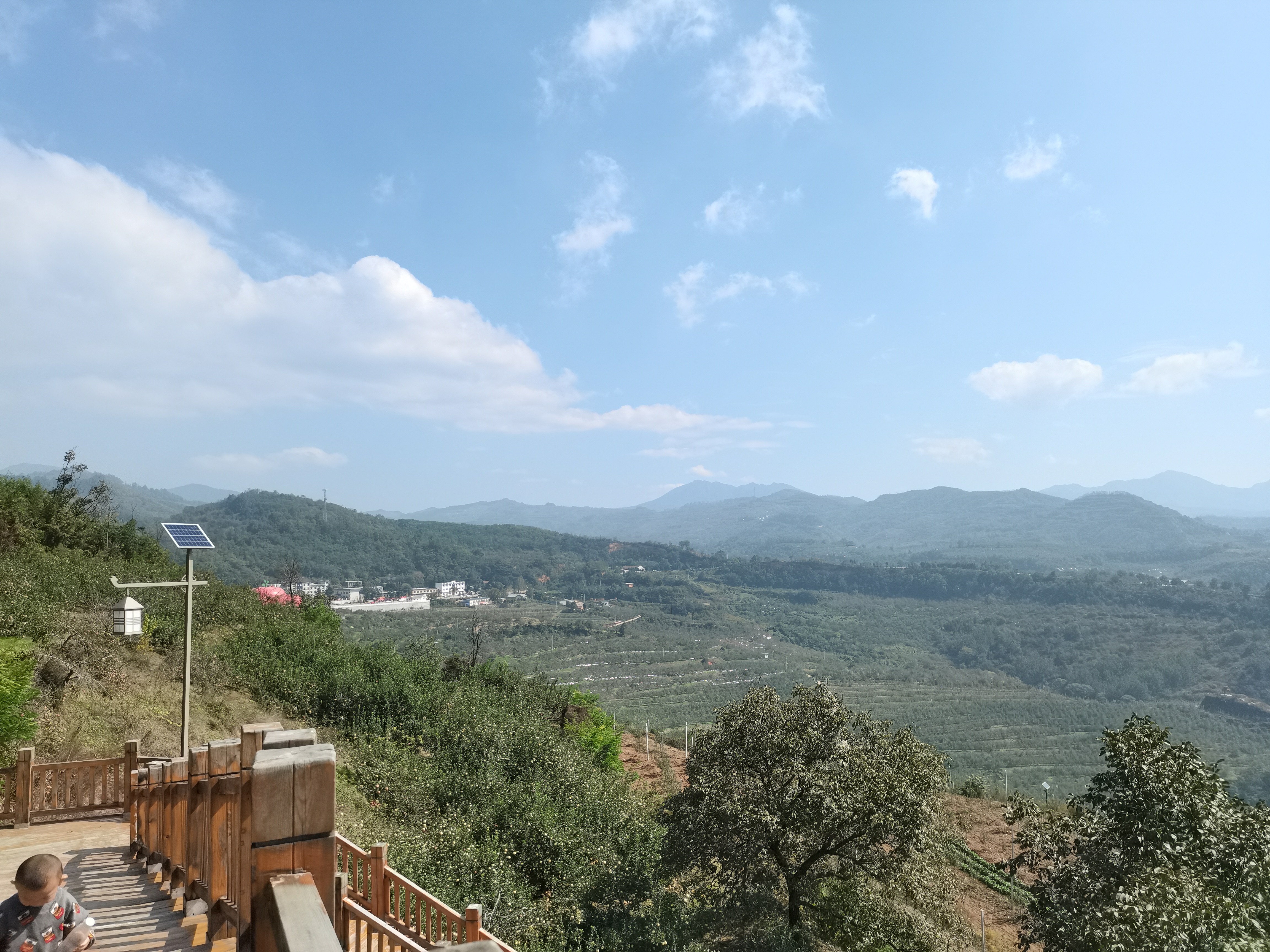 公务员劳动创造幸福,公务员的真实生活和待遇