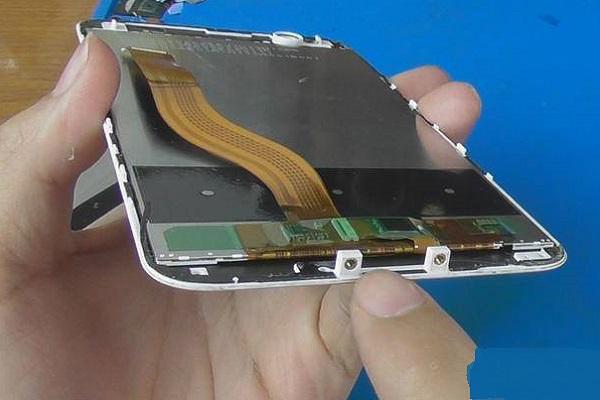 手机没摔过屏幕竖条纹怎么办,手机屏幕出现竖条纹修复小窍门