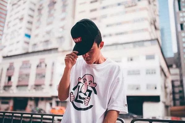 唐嫣赵丽颖同款衣服,赵丽颖唐嫣黑色礼服