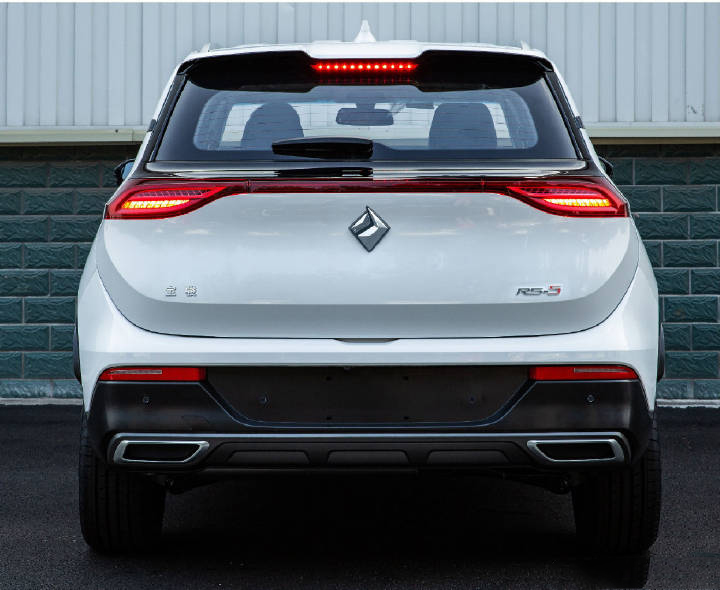 宝骏rs5轿车图片及价格,宝骏rs5还会出售吗