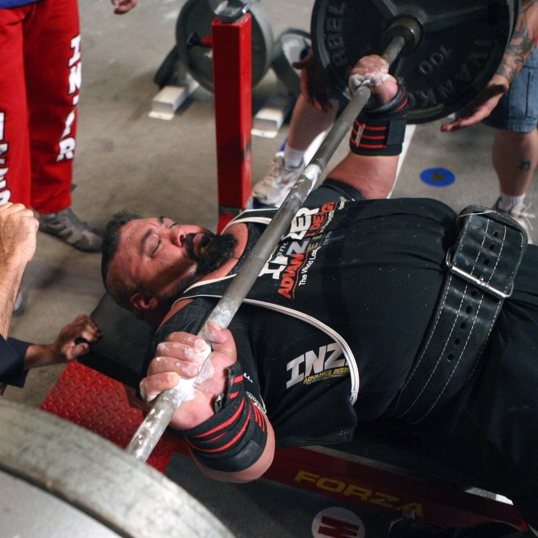 力量举无装备和有装备有啥区别,力量举前后对比