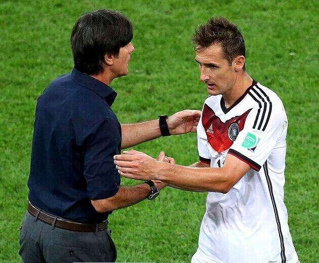 从巴拉克到托马斯穆勒，德国足球，从来不缺少孤胆英雄