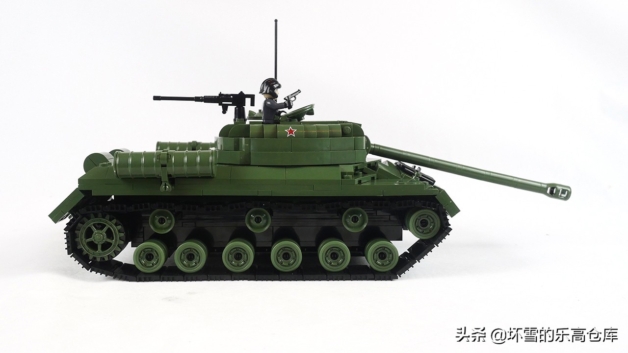 表现出色的过气产品：Cobi积木IS-3重型坦克评测