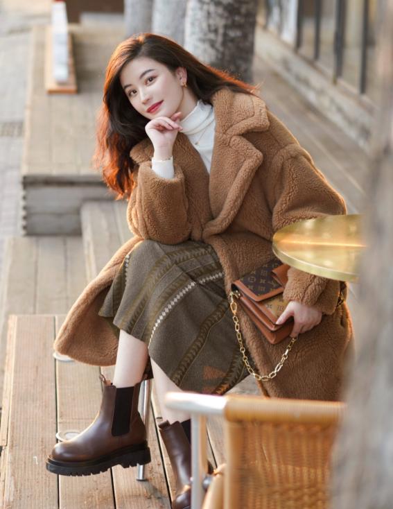 冬装新款泰迪熊保暖长袖外套,泰迪熊短款外套穿搭