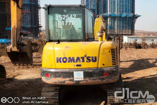 是什么？让他带动身边十多位老板选择小松