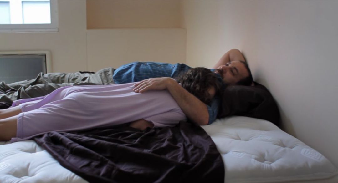 X爱视频被传遍全校之后，她上学如同下地狱。