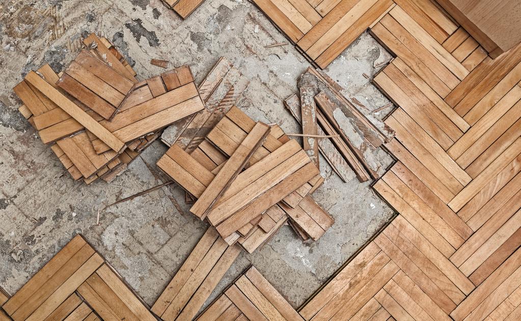 拖地有腥味最简单的方法怎么弄,拖地闻到异味怎么办