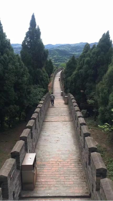 四川安达电梯设备有限公司,安达电梯