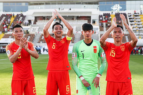 国足失误里皮反应,里皮带领国足的六场比赛