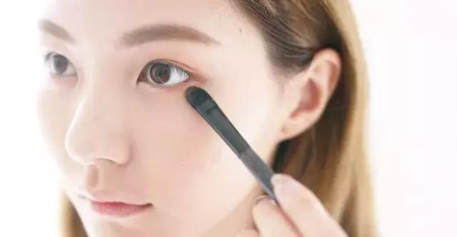 单眼皮内双妆教程,内双单眼皮无辜大眼妆