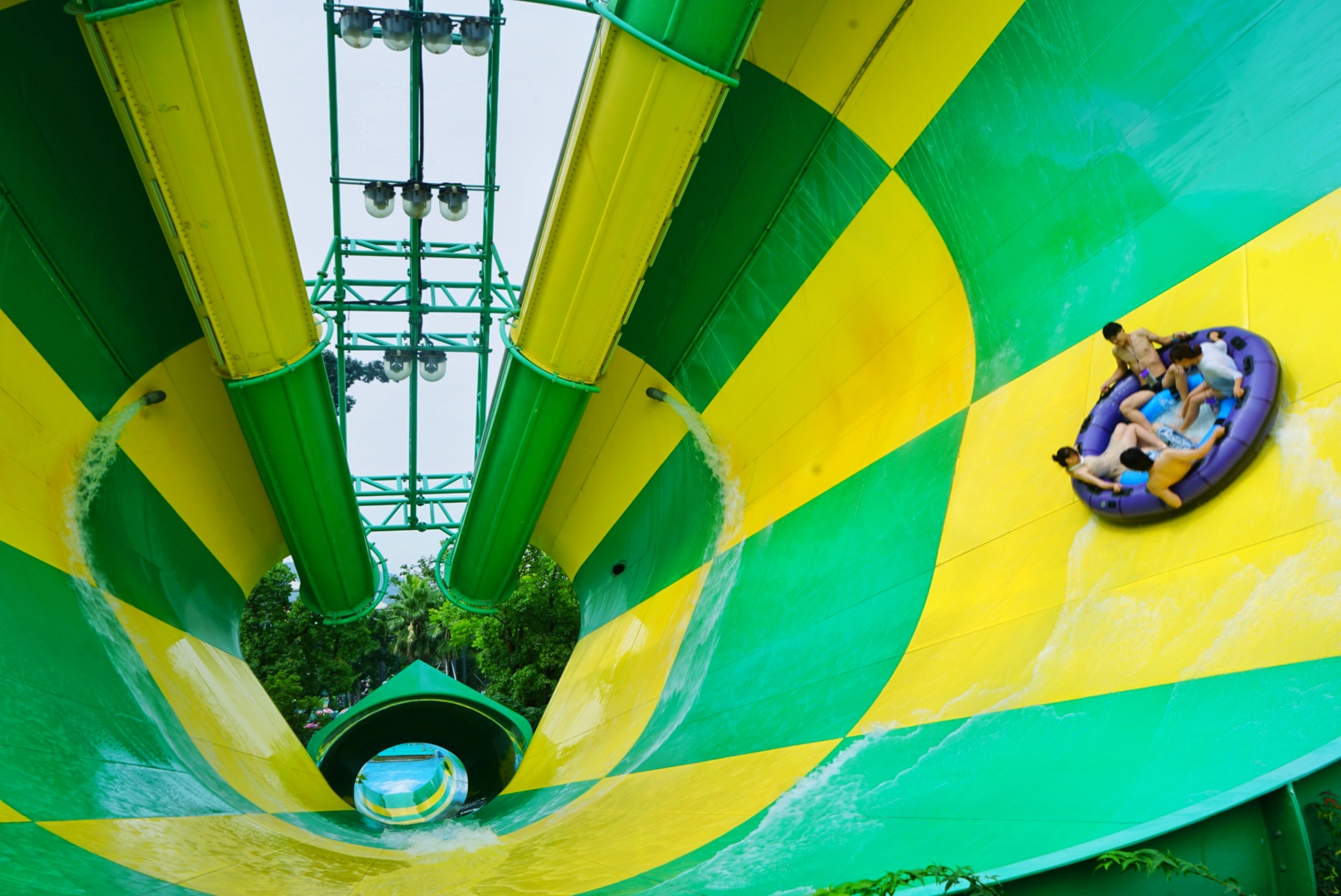 苏州乐园夜场游玩攻略,苏州乐园攻略玩的人多不