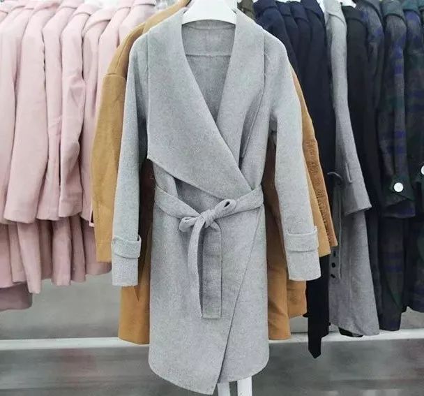 拉夏贝尔超级特卖会,拉夏贝尔特卖会全场一折起