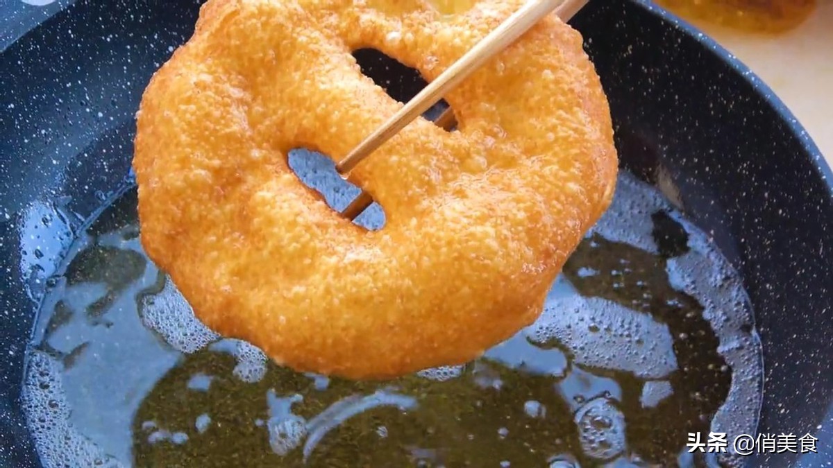 油饼怎么和面又软又蓬松,油饼怎么做软和