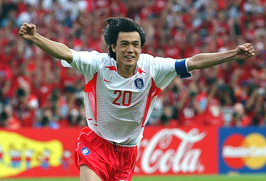 韩国球星孙兴慜十佳球,韩国球星孙兴民欧冠进球