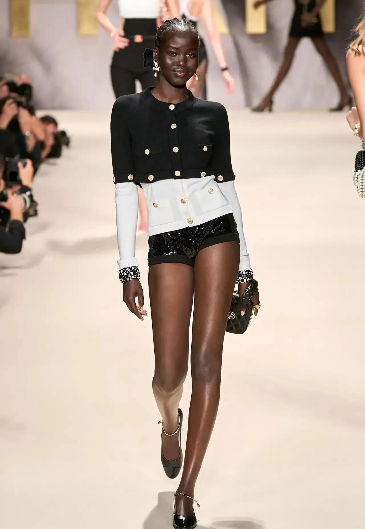 香奈儿chanel2020秀,香奈儿2022春夏女装发布会