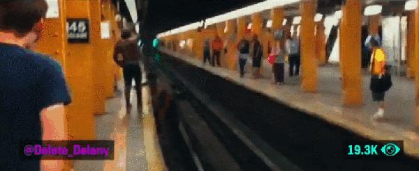 裸奔、蒙眼飙车、卧轨、这电影真刺激！