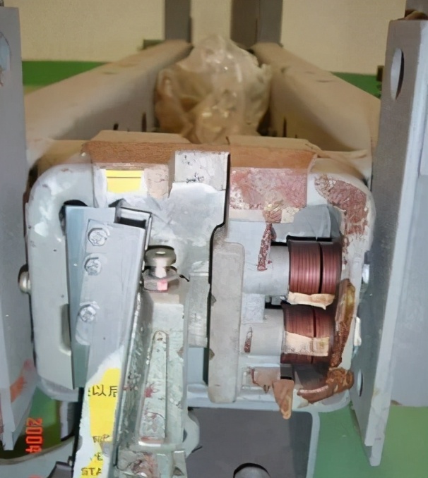 电梯限速器和安全钳的区别,液压电梯的安全钳和限速器