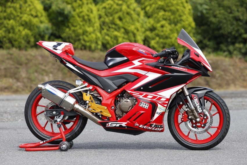 雅马哈tzr摩托车测评,gpxdemongr200r缺点