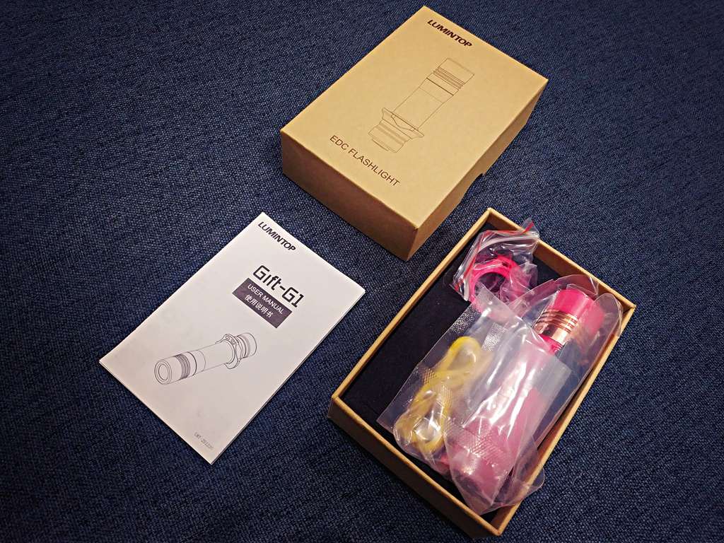 夜光电筒超亮,夜光电筒蓝光