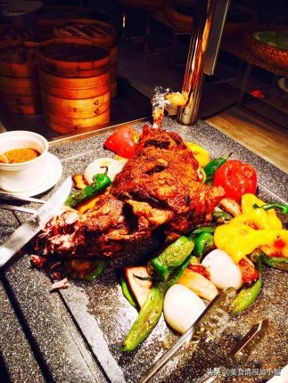 乌鲁木齐口碑最好的牛排自助餐,乌鲁木齐自助餐排名前十清真